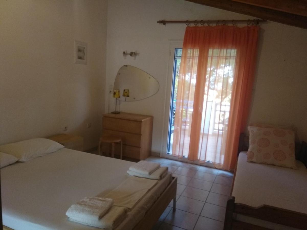 Pefka Armenistis Hotel Eksteriør billede